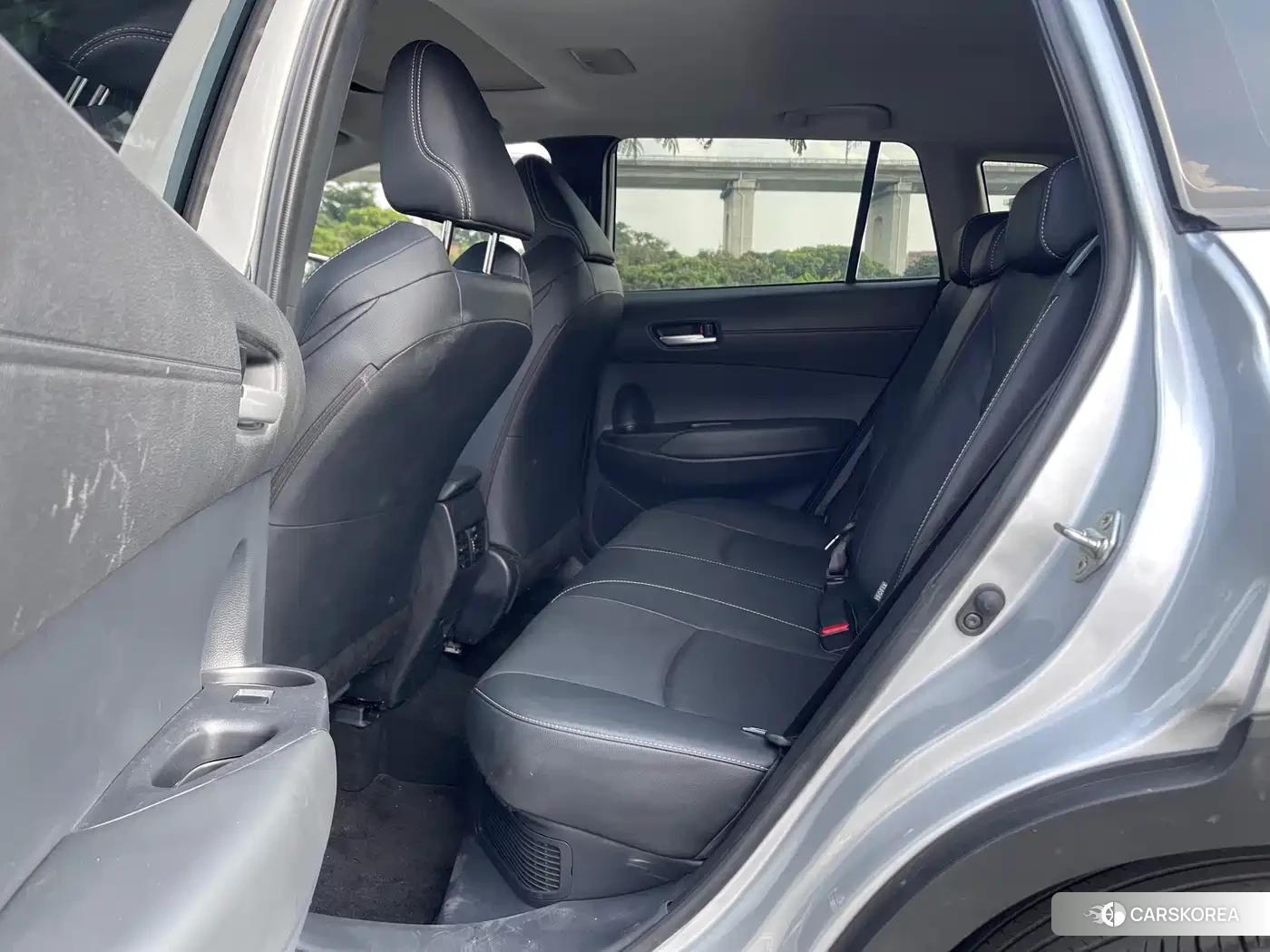 Toyota Frontlander 2025 Silver/gray из Китая, фото 6