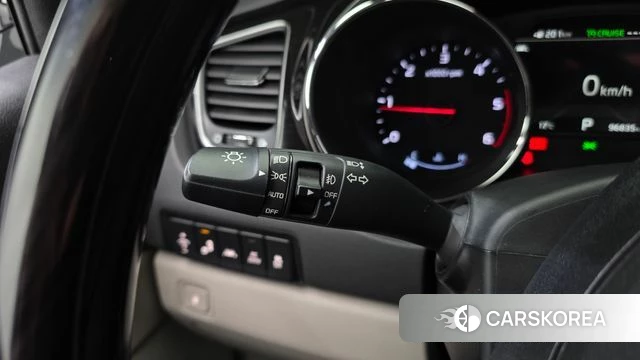 Kia The New Carnival 2018 Белый из Кореи, фото 6