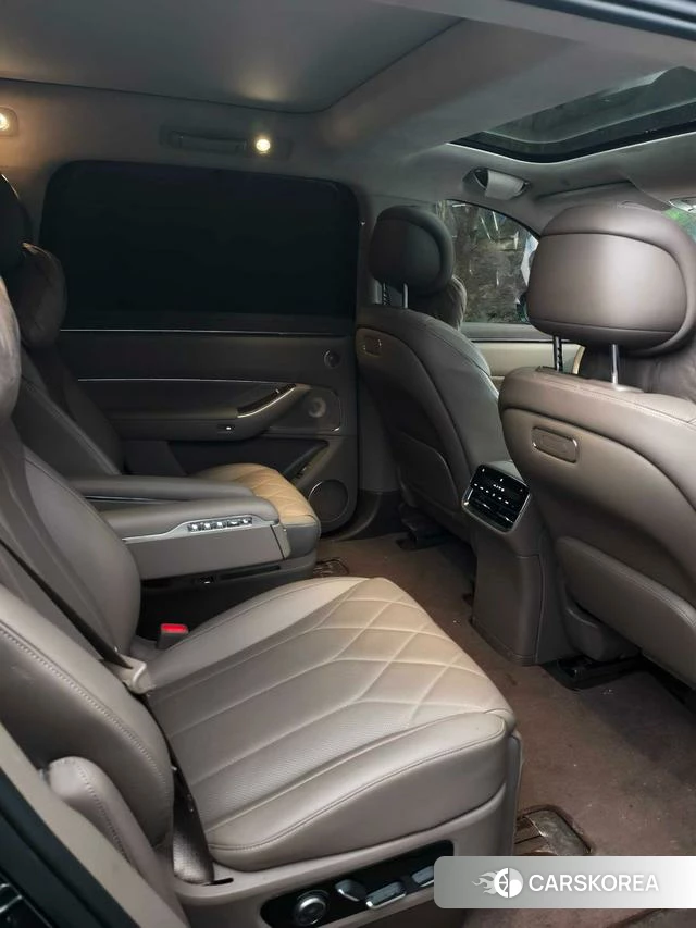 AITO Ask the world M8 2025 Черный из Китая, фото 6