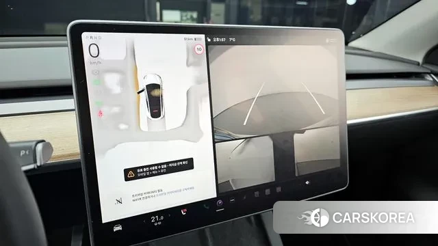 Tesla Model Y 2023 Белый из Кореи, фото 6