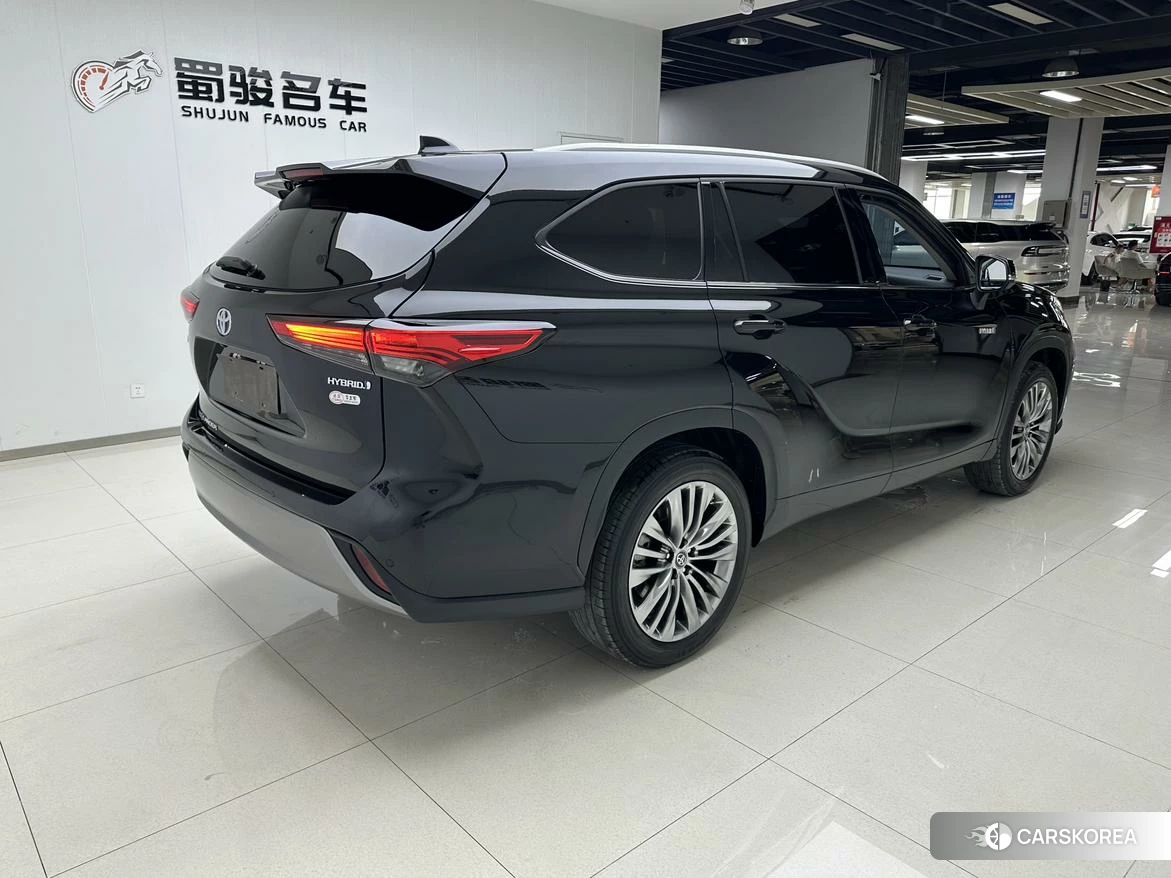 Toyota Highlander 2021 Черный из Китая, фото 6