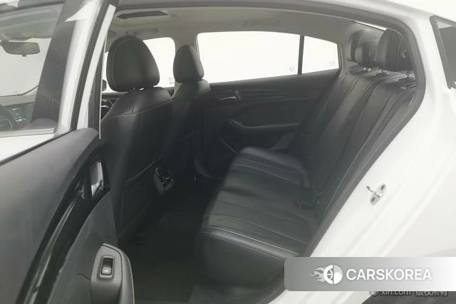Roewe i5 2021 Белый из Китая, фото 6