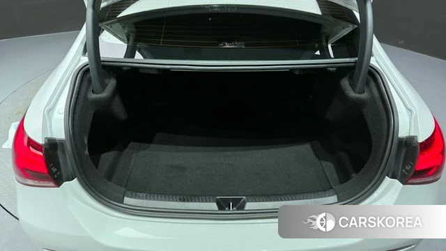 Mercedes-Benz A-Class W177 2020 Белый из Кореи, фото 6