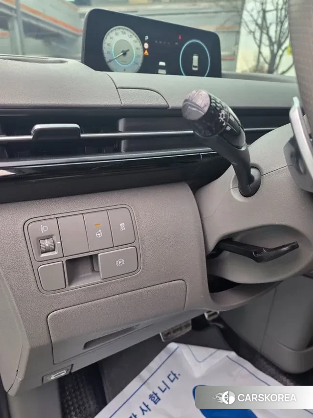 Hyundai Staria 2021 Белый из Кореи, фото 6