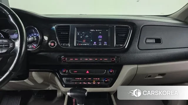 Kia The New Carnival 2020 Черный из Кореи, фото 6