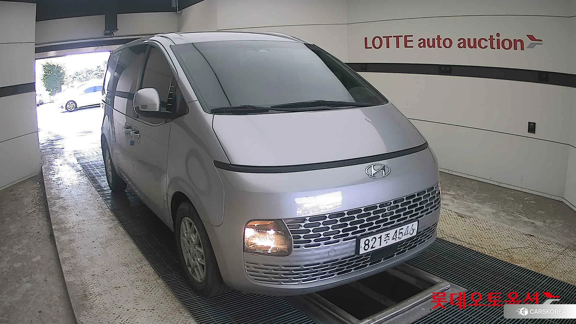 Hyundai Staria 2023 Другое из Кореи, фото 6