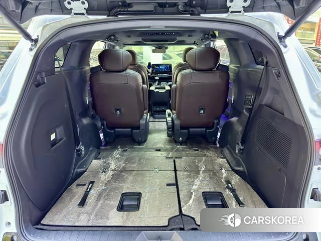 Toyota Saina 2022 Белый из Китая, фото 6