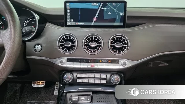 Kia Stinger Meister 2022 Темно-зеленый из Кореи, фото 6