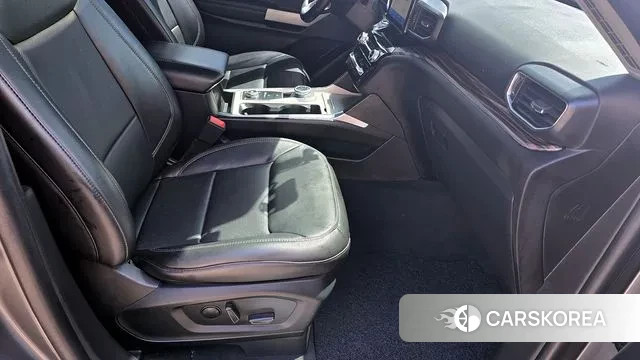 Ford Explorer 6th Generation 2022 Цвет тростника из Кореи, фото 6