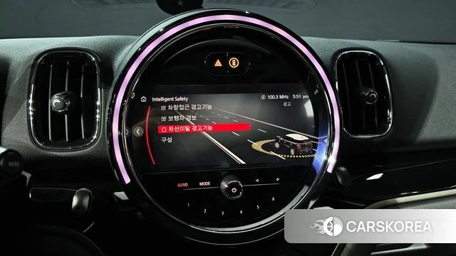 Mini Cooper D Countryman 2022 Цвет галактики из Кореи, фото 6