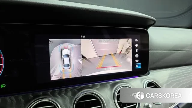 Mercedes-Benz E-Class W213 2022 Белый из Кореи, фото 6