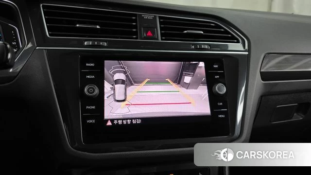 Volkswagen Tiguan second Generation 2022 Серый из Кореи, фото 6