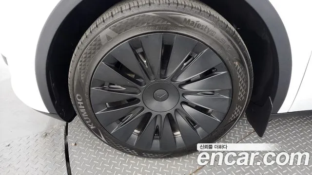 Tesla Model Y id 2662440 из Кореи 6