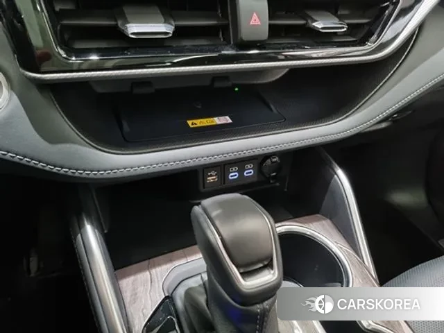 Toyota Highlander 4th Generation 2025 Серебряный из Кореи, фото 6