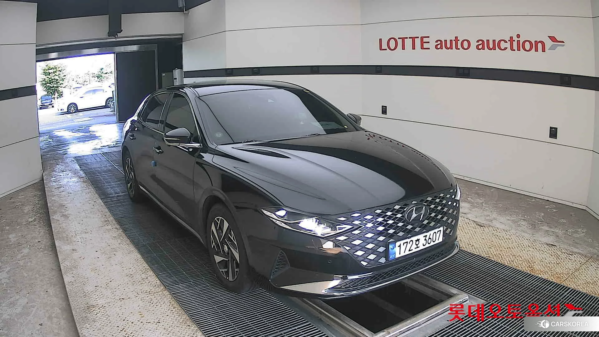 Hyundai Grandeur Hybrid 2023 Abyss Black Pearl из Кореи, фото 6