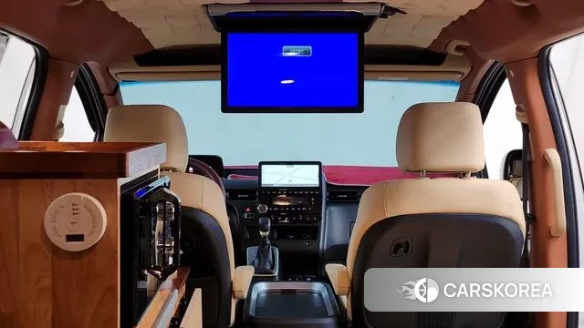 Hyundai Staria 2024 Белый из Кореи, фото 6