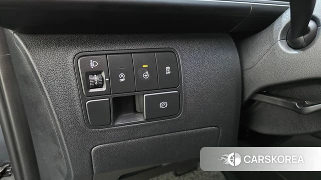 Hyundai Staria 2022 Серый из Кореи, фото 6