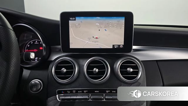 Mercedes-Benz C-Class W205 2018 Серебристо-серый из Кореи, фото 6
