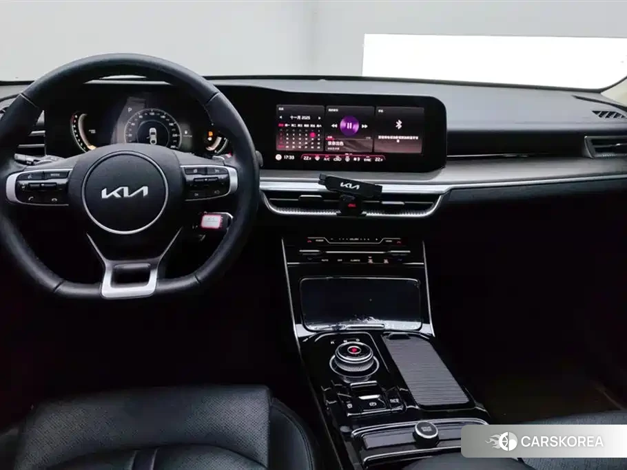 Kia K5 2024 Белый из Китая, фото 6