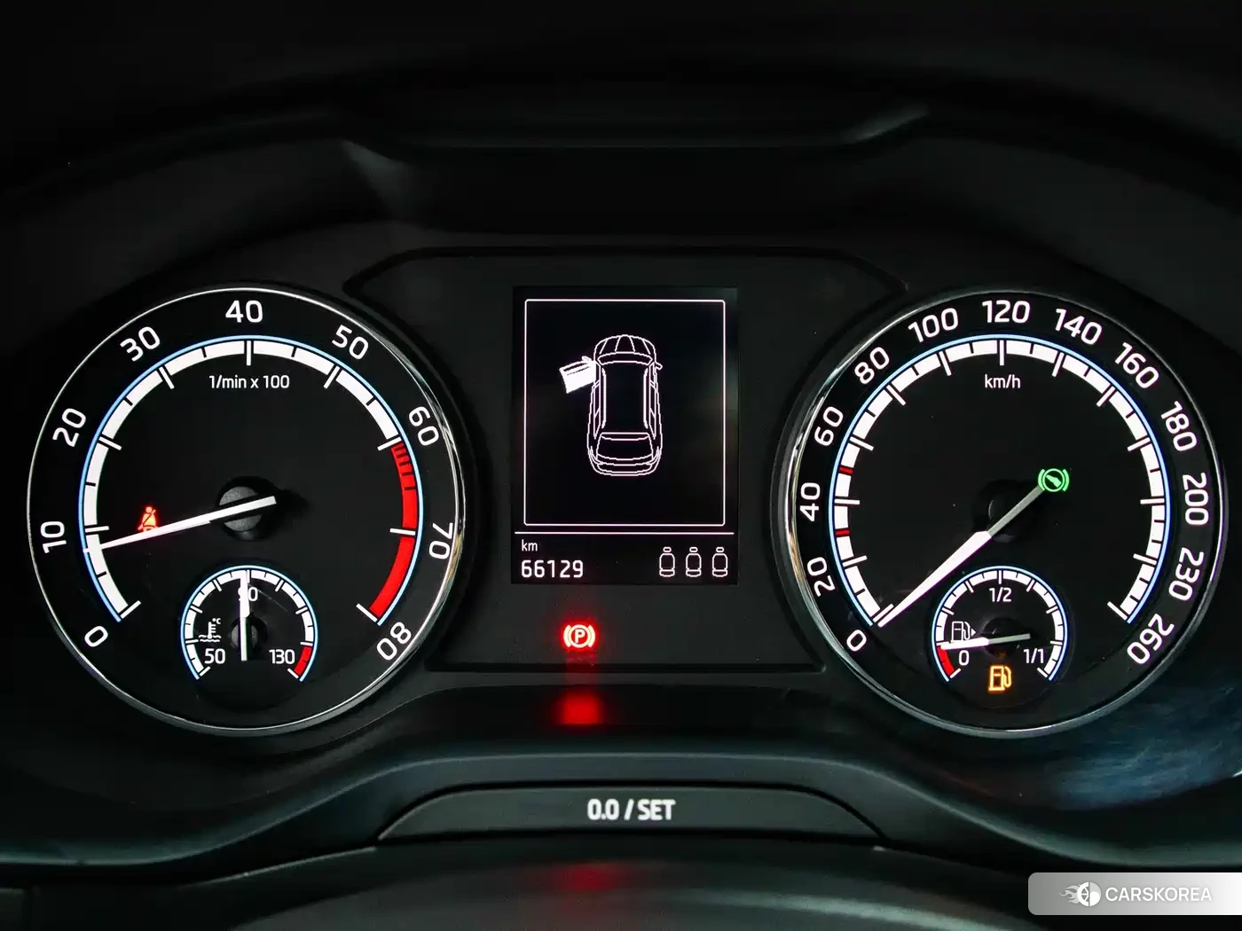 Skoda Krok 2022 Белый из Китая, фото 6