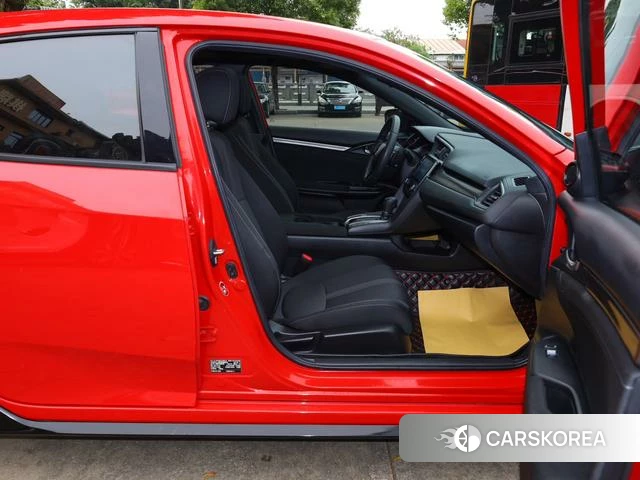 Honda Civic 2021 Красный из Китая, фото 6