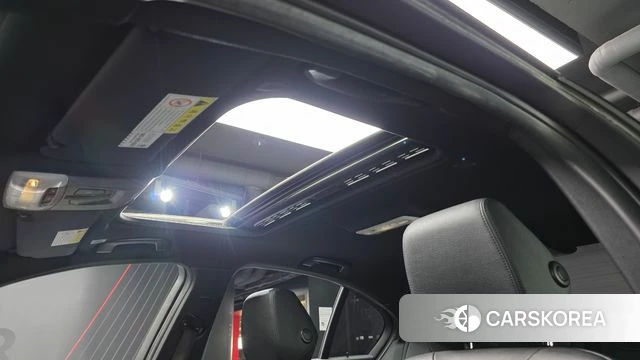 BMW 3 Series (F30) 2018 Белый из Кореи, фото 6