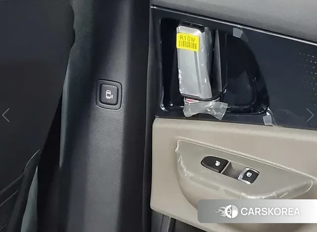 Kia The New Carnival 4th Generation 2025 Серебристо-серый из Кореи, фото 6