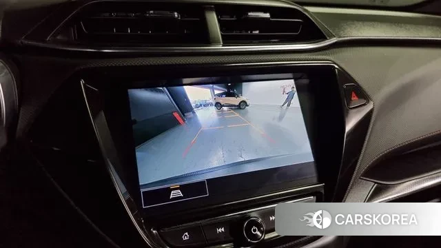 Chevrolet (GM Daewoo) Trailblazer 2021 Белый из Кореи, фото 6