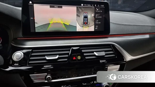 BMW 5 Series (G30) 2023 Серый из Кореи, фото 6