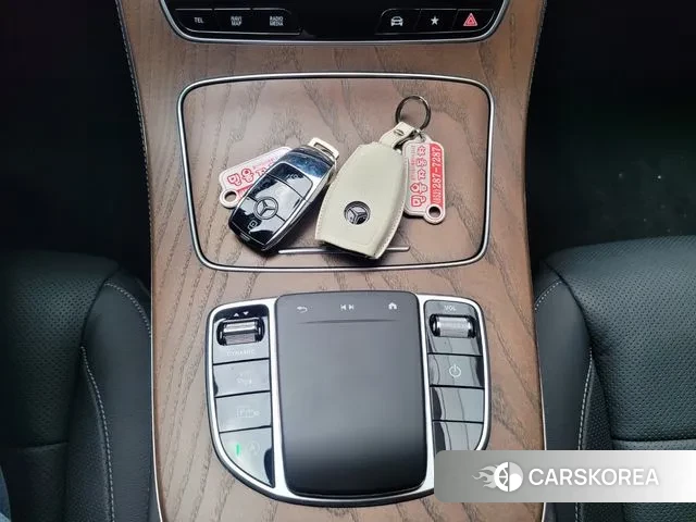 Mercedes-Benz E-Class W213 2023 Белый из Кореи, фото 6