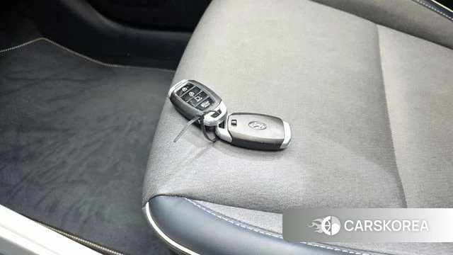 Hyundai Venue 2020 Синий из Кореи, фото 6