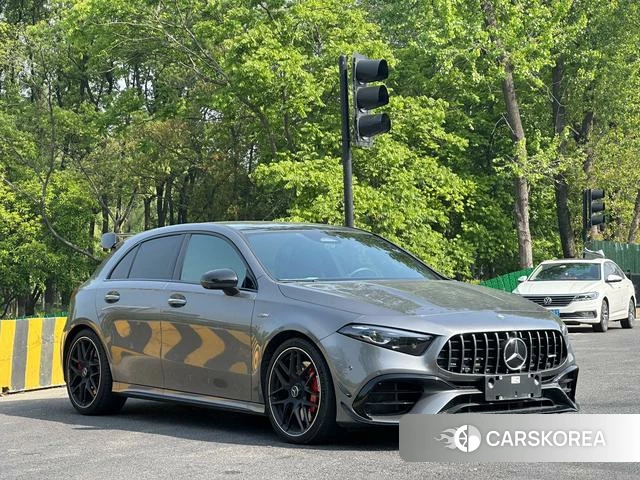 Mercedes-Benz Class A AMG (imported) 2024 Темно-серый из Китая, фото 6