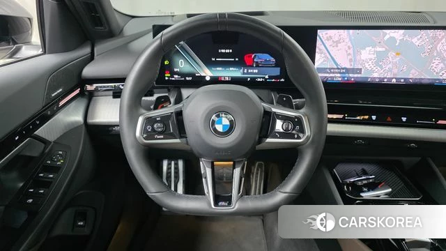 BMW 5 Series (G60) 2024 Черный из Кореи, фото 6