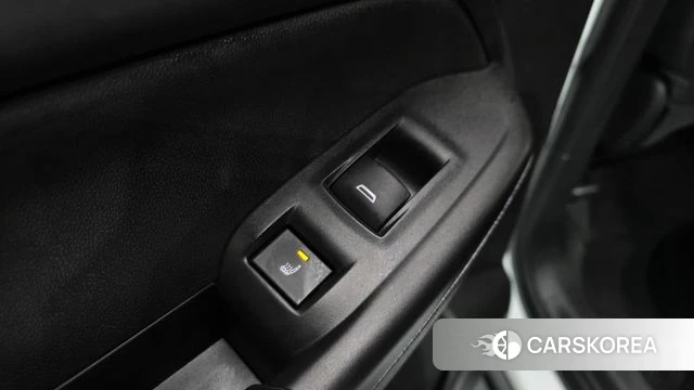 Chevrolet (GM Daewoo) Trailblazer 2023 Белый из Кореи, фото 6