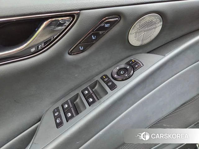 Genesis G80 (RG3) 2025 Черный из Кореи, фото 6