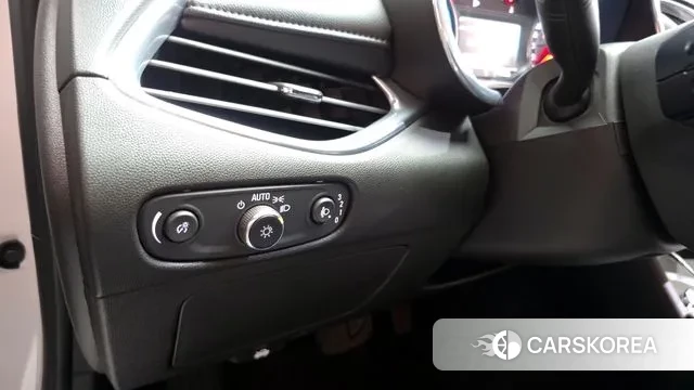 Chevrolet (GM Daewoo) All New Malibu 2018 Белый из Кореи, фото 6