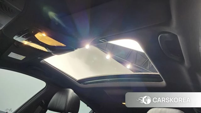 BMW 5 Series (G30) 2022 Белый из Кореи, фото 6