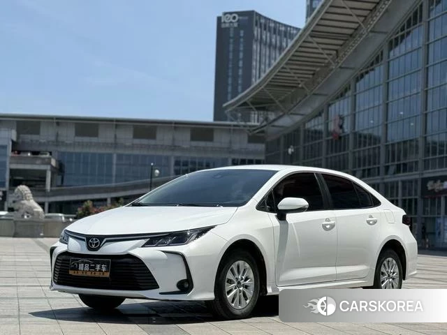 Toyota Corolla 2024 Белый из Китая, фото 6