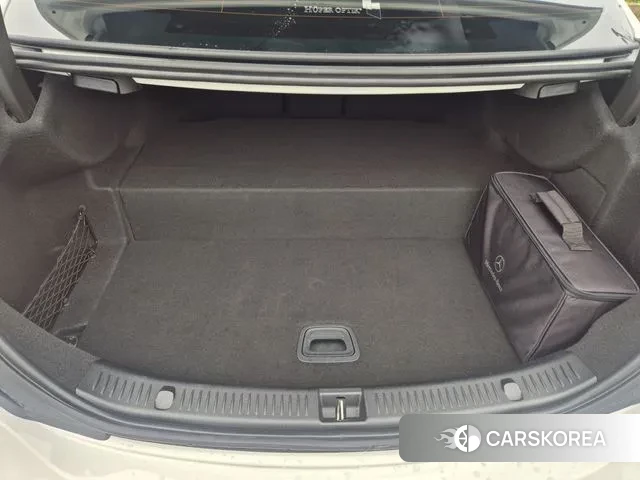 Mercedes-Benz E-Class W213 2022 Белый из Кореи, фото 6