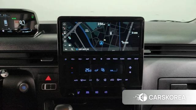 Hyundai Staria 2023 Белый из Кореи, фото 6