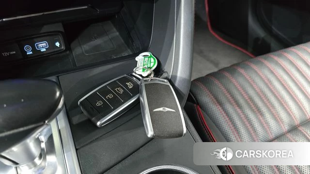 Genesis G70 2018 Белый из Кореи, фото 6