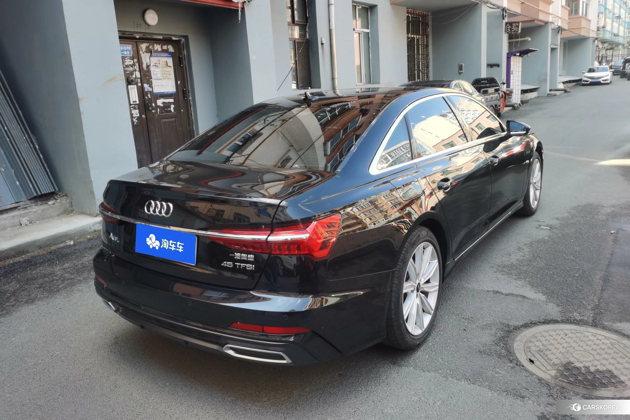 Audi A6L 2021 Черный из Китая, фото 6
