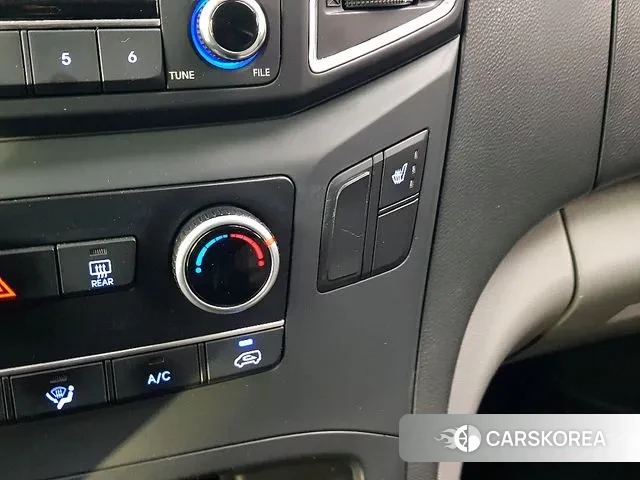 Hyundai Grand Starex 2018 Серебристо-серый из Кореи, фото 6