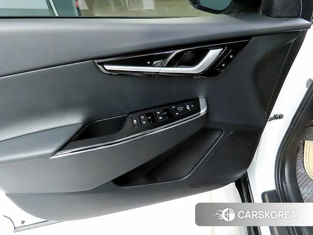 Kia EV6 2022 Белый из Кореи, фото 6