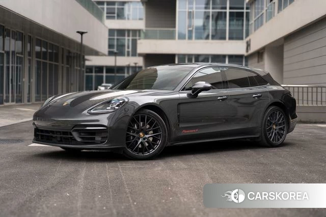 Porsche Panamera 2023 Темно-серый из Китая, фото 6