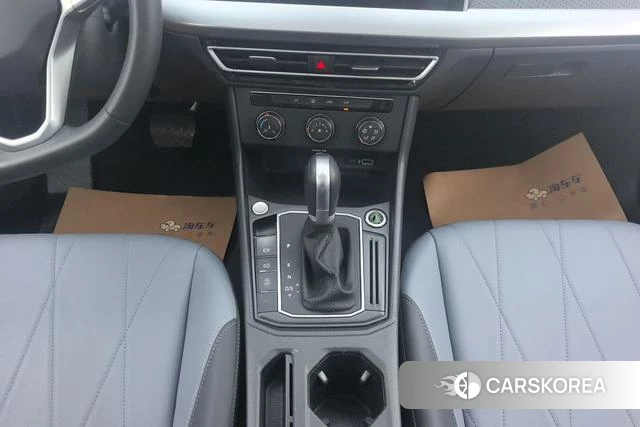 Volkswagen Lavida 2024 Белый из Китая, фото 6