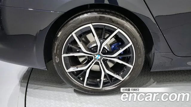 BMW 5 Series (G30) id 2676532 из Кореи 6