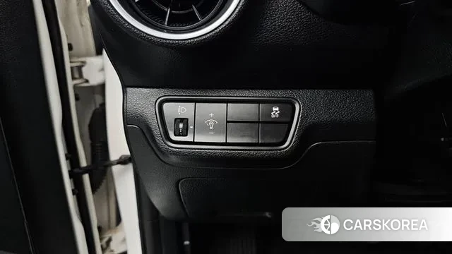 Kia The New K3 2nd generation 2021 Белый из Кореи, фото 6