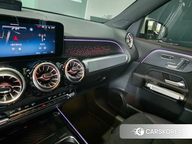 Mercedes-Benz GLB-Class X247 2025 Белый из Кореи, фото 6