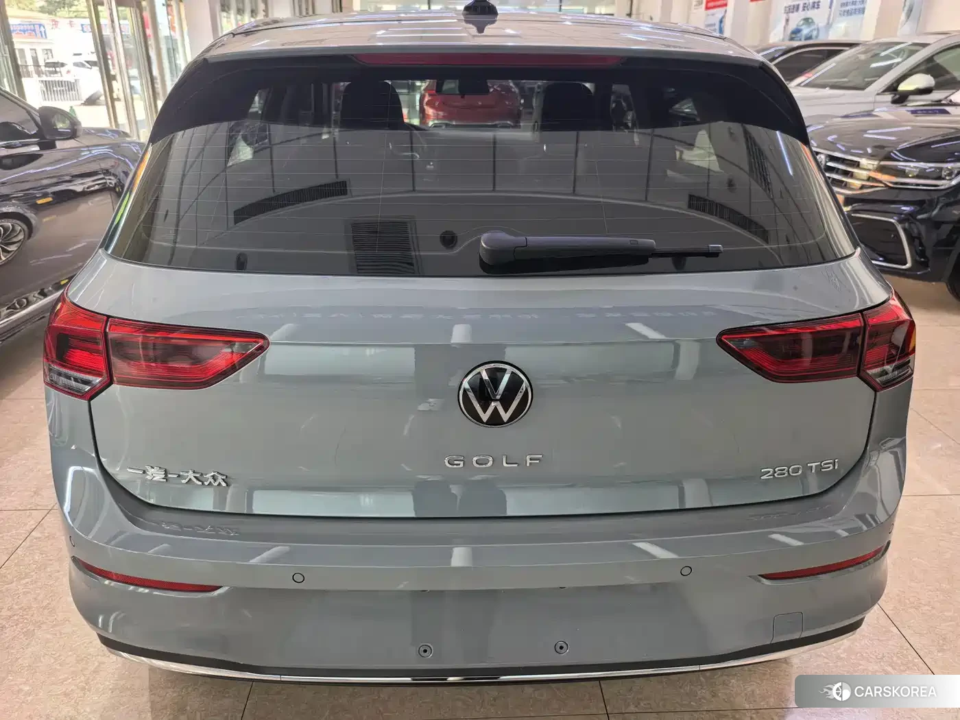 Volkswagen Golf 2023 Silver/gray из Китая, фото 6